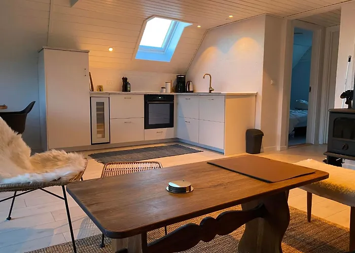 Сasa de vacaciones Sonne- Und By Interhome